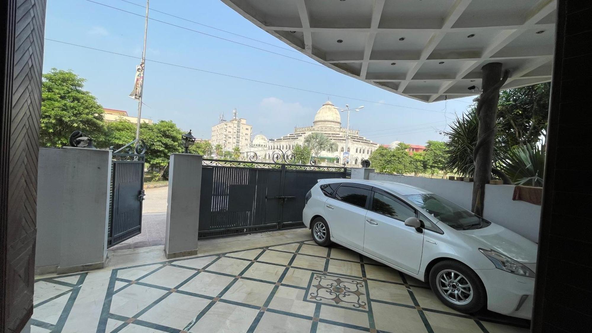 Midways Guest House And Hotels Islamabad Bagian luar foto