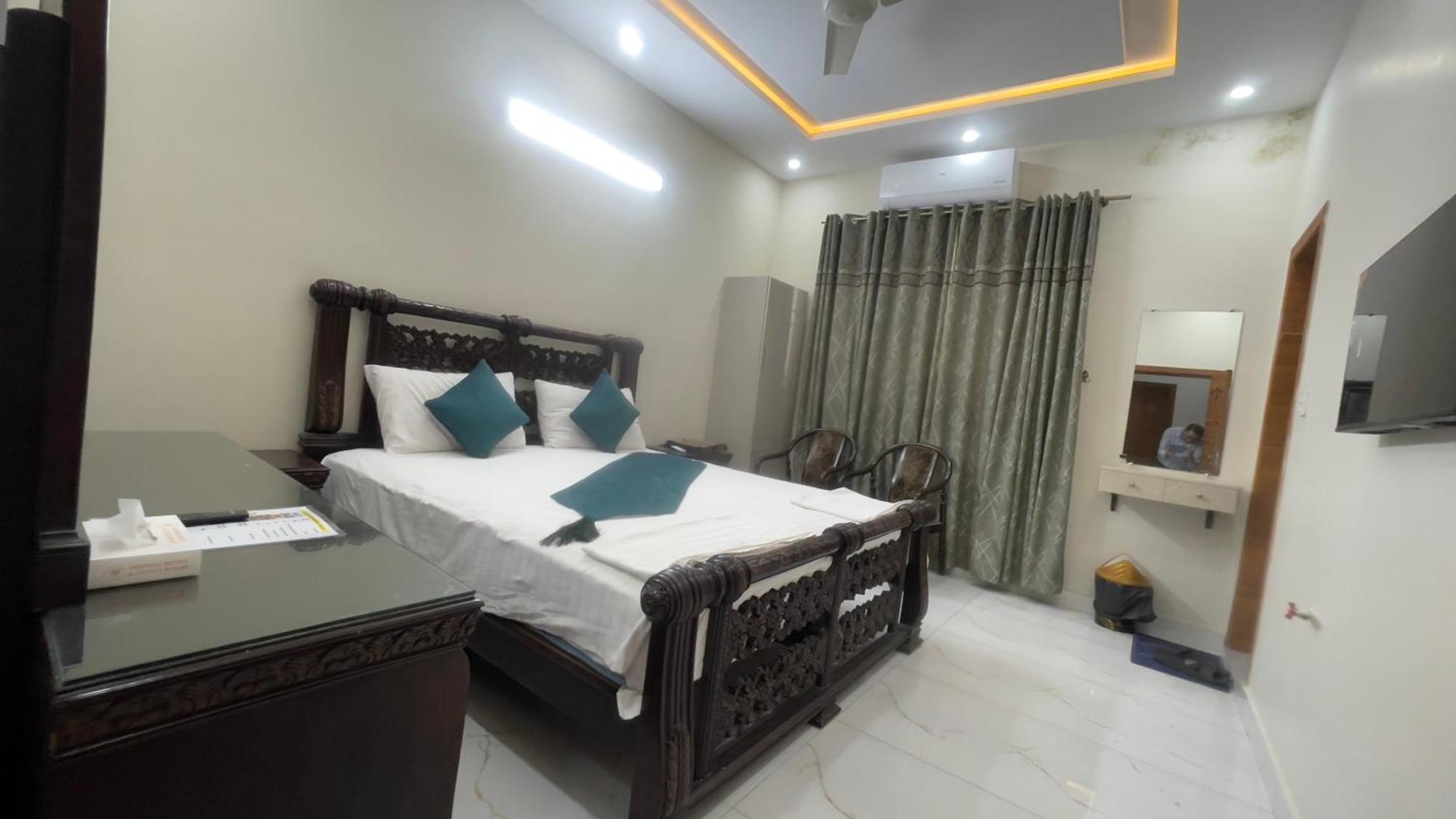 Midways Guest House And Hotels Islamabad Bagian luar foto