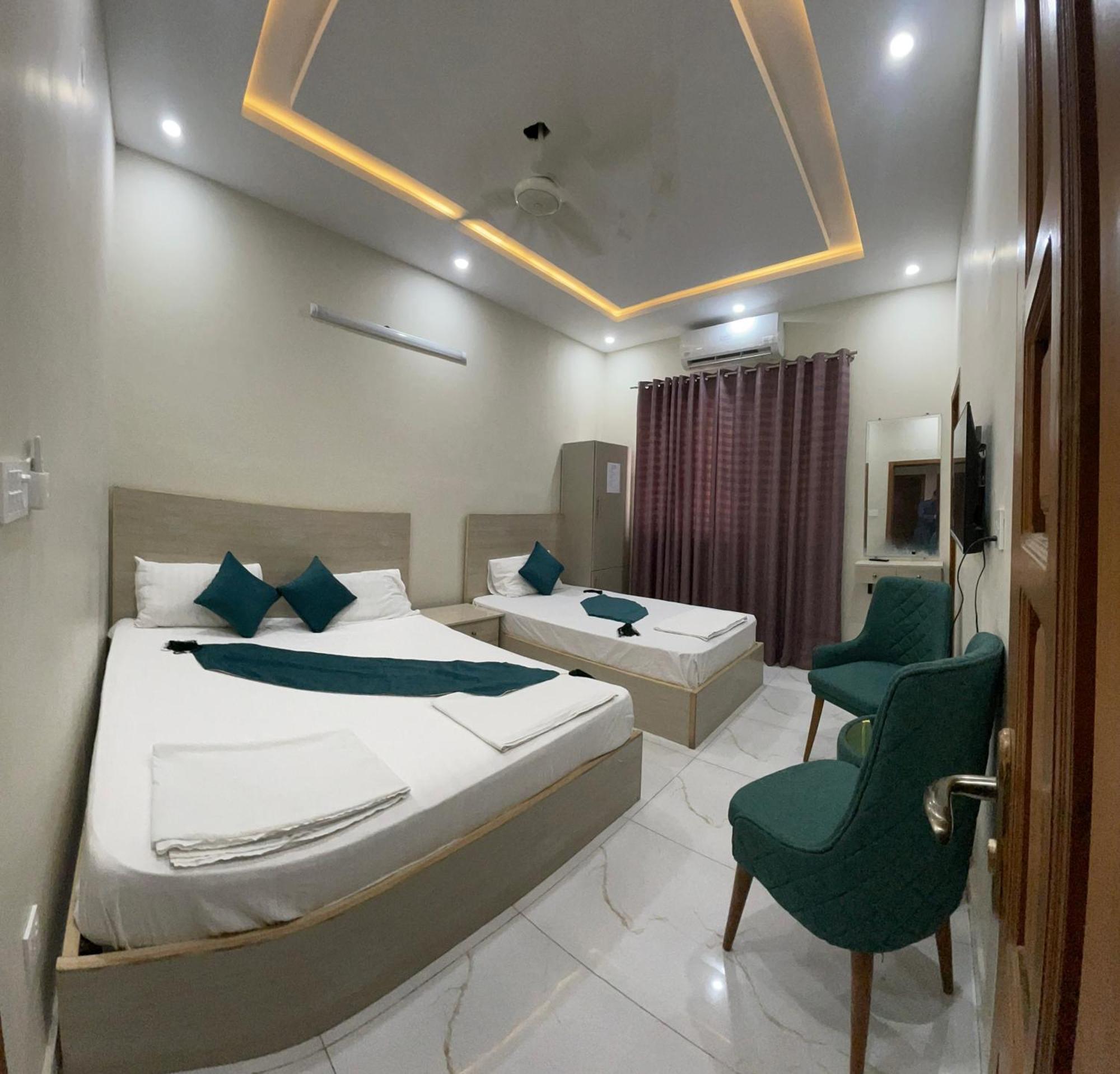 Midways Guest House And Hotels Islamabad Bagian luar foto